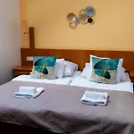Apollon Hotel
