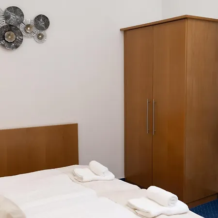 Hotel Apollon 3*
